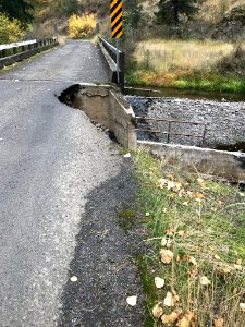 Forest Service Road 32 (Umatilla River)