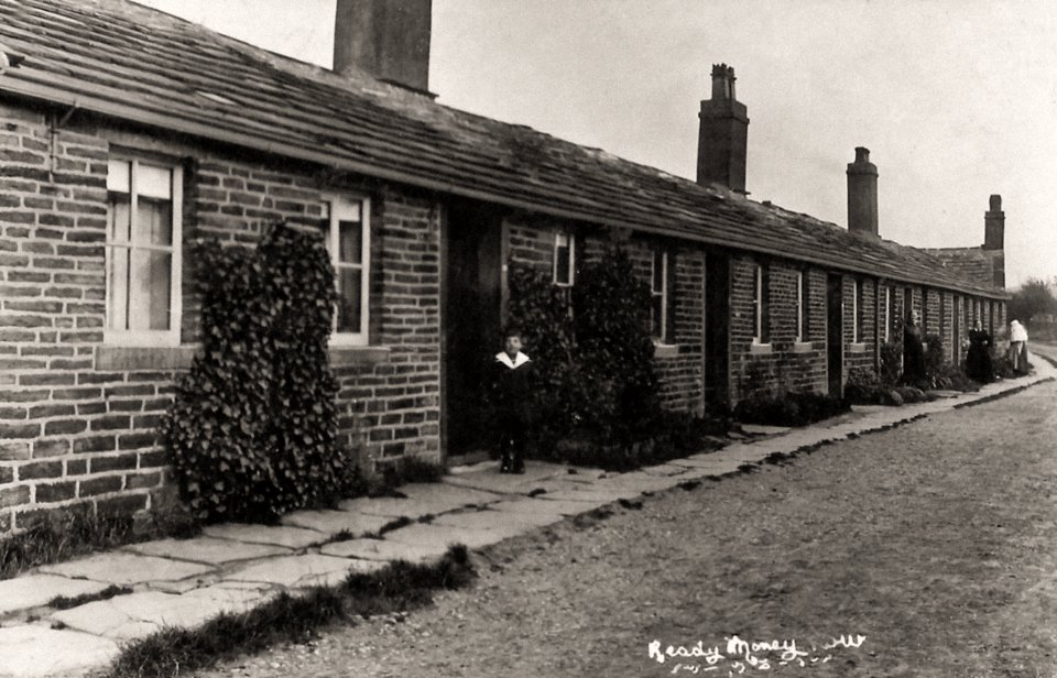 undated photograph of Ready Money Row, Almondbury