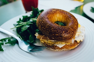 Egg sandwich snack