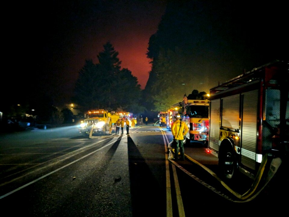Eagle Creek Fire at night Sept 4, 2017
