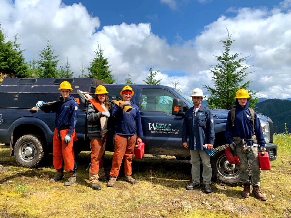 2019 Olympic Washington Conservation Corps at Sitkum