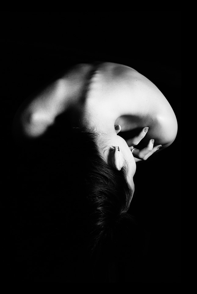Skin spine female body