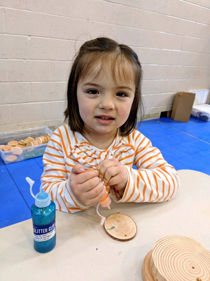 First Capitol Christmas Tree ornament making event in Sweet Home on January 20, 2018 23