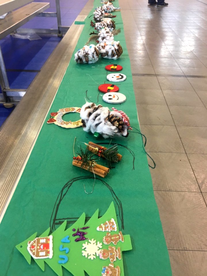 First Capitol Christmas Tree ornament making event in Sweet Home on January 20, 2018 12
