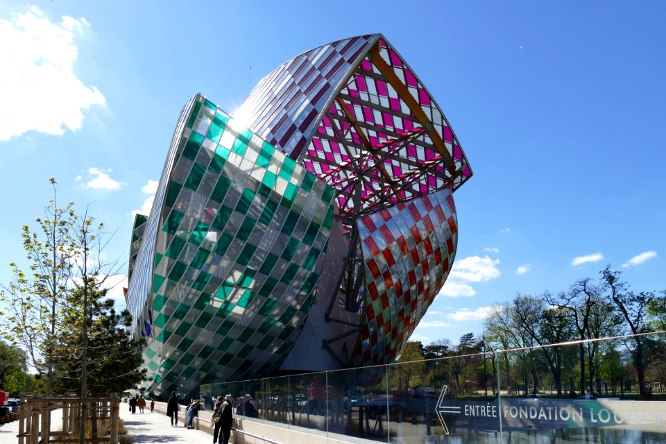 Paris: Louis Vuitton Foundation