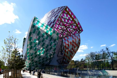 Paris: Louis Vuitton Foundation