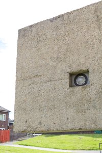 Apollo Pavilion - light on middle side section