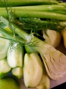 Green. Fennel, apples, celery