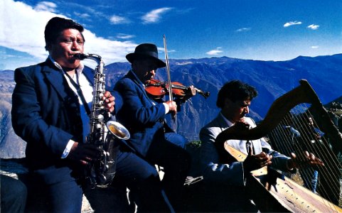 Mestizaje instrumental en Los Andes