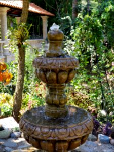botanical garden fountain