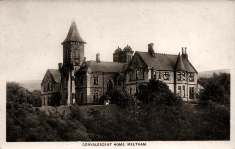 undated photo postcard of Meltham Mills Convalescent Home