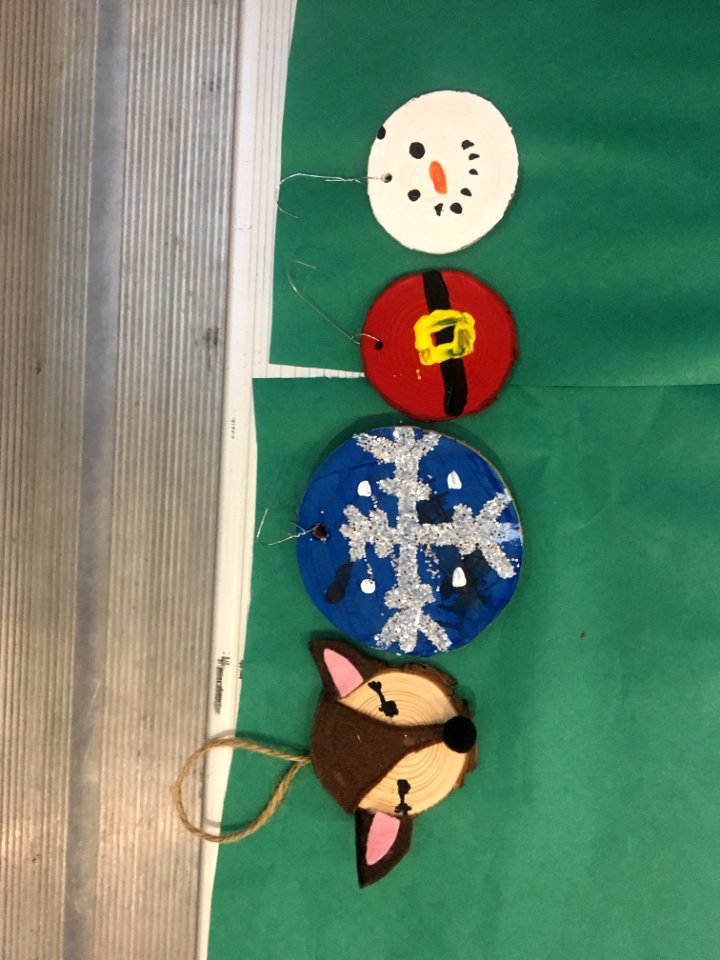 First Capitol Christmas Tree ornament making event in Sweet Home on January 20, 2018 19