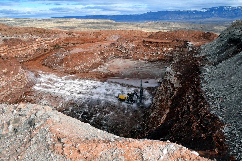Gypsum Mining - Lovell