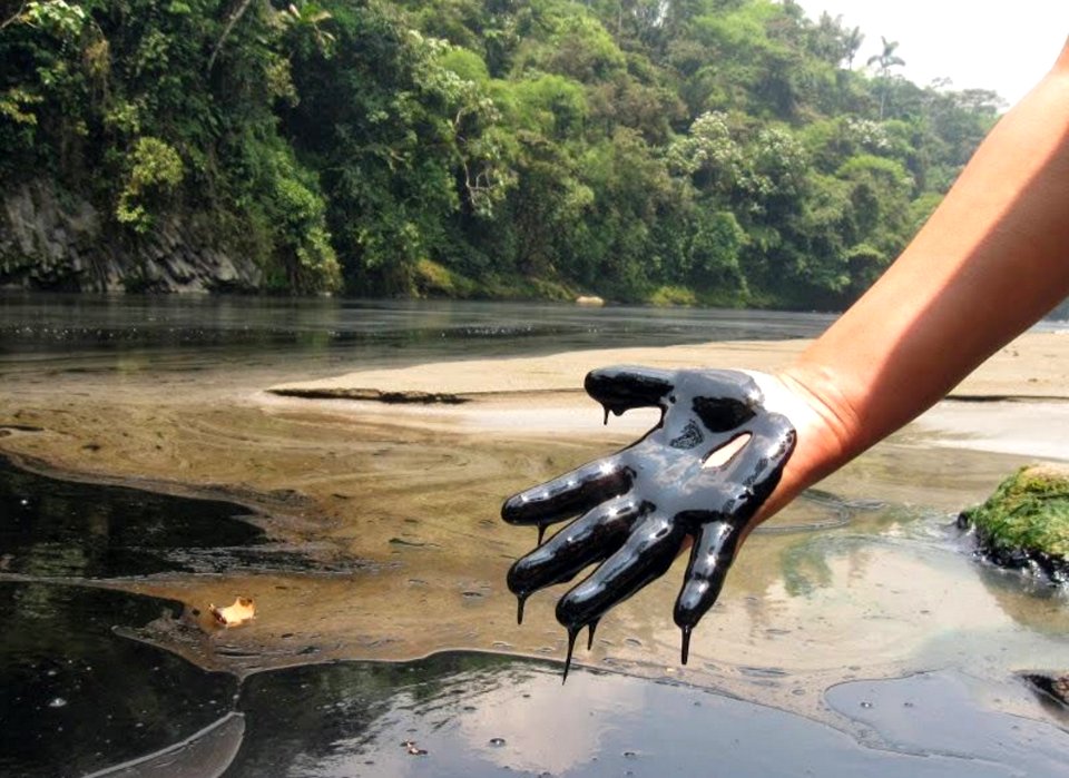 PlusPetrol contamina el Río Corrientes en la Amazonía Peruana (Amazon Watch)