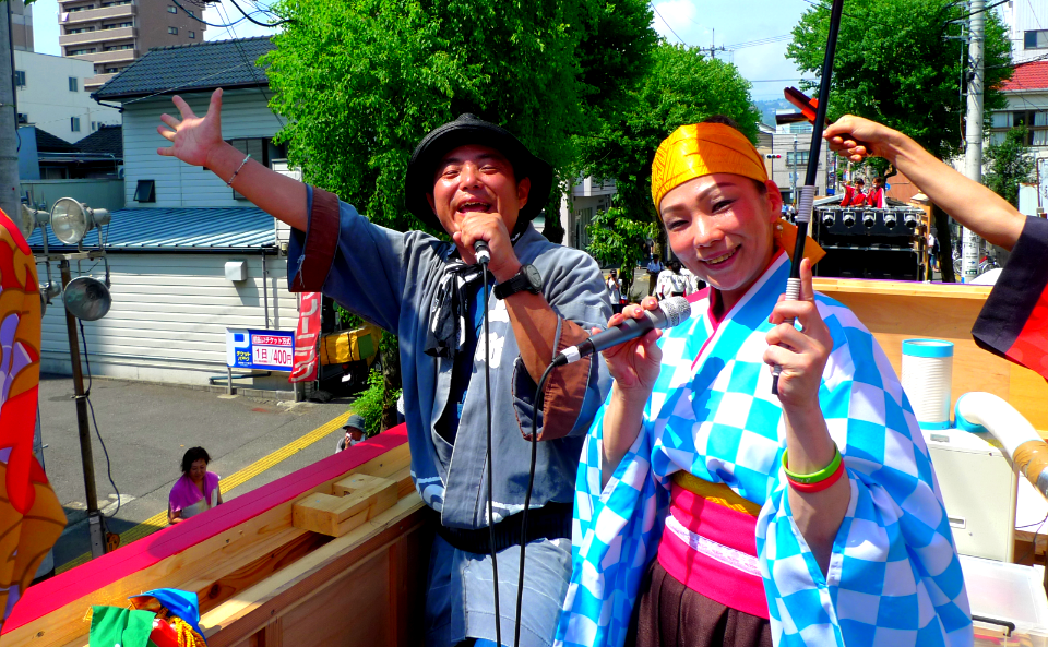 Kamimachi Announcers On Truck
