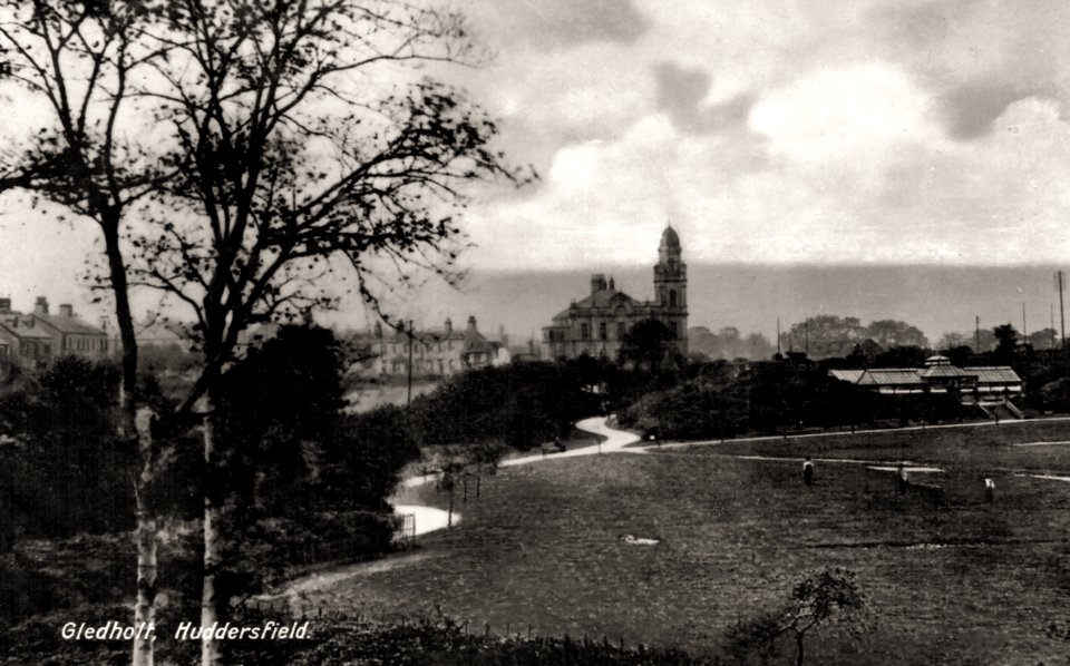 1920s photo postcard of Gledholt, Huddersfield