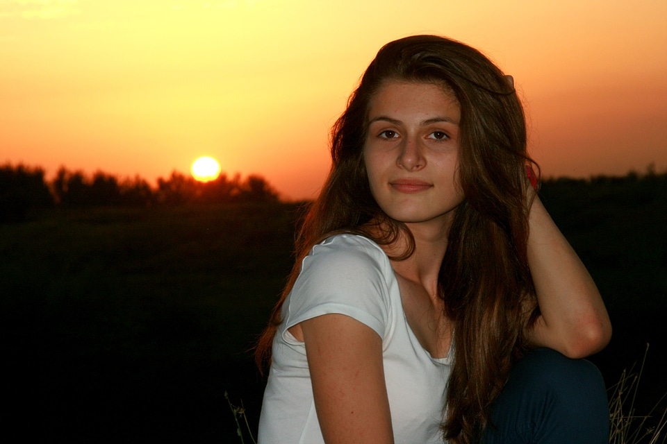 Portrait beauty in the evening