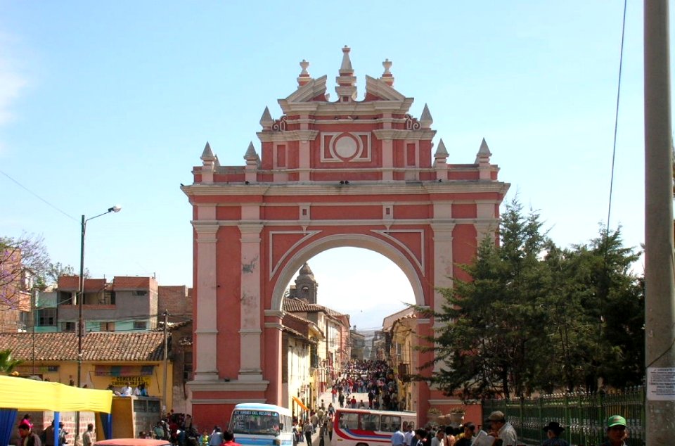 Arco del Triunfo, Ayacucho, Peru