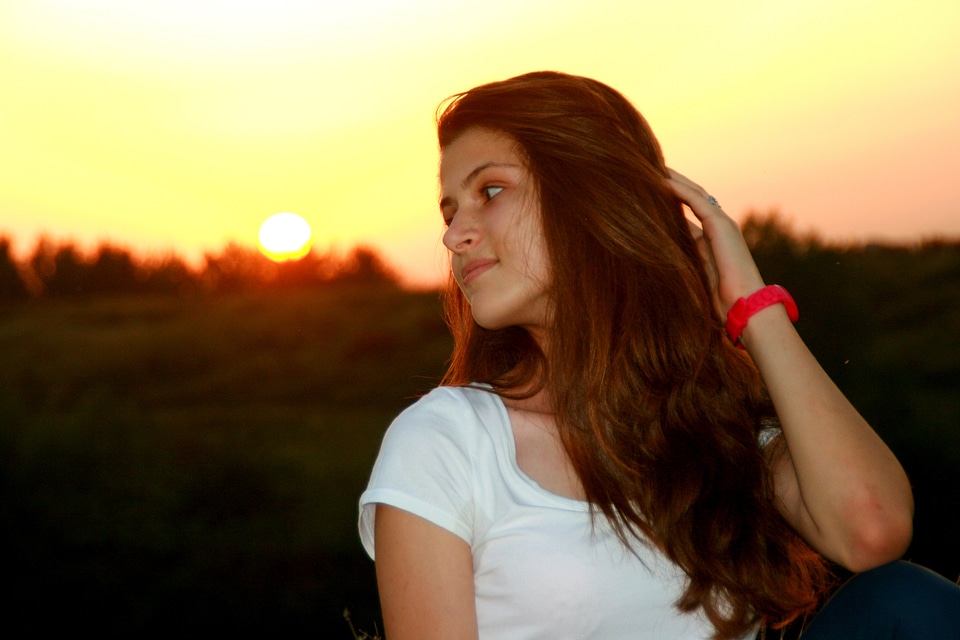 Portrait beauty in the evening