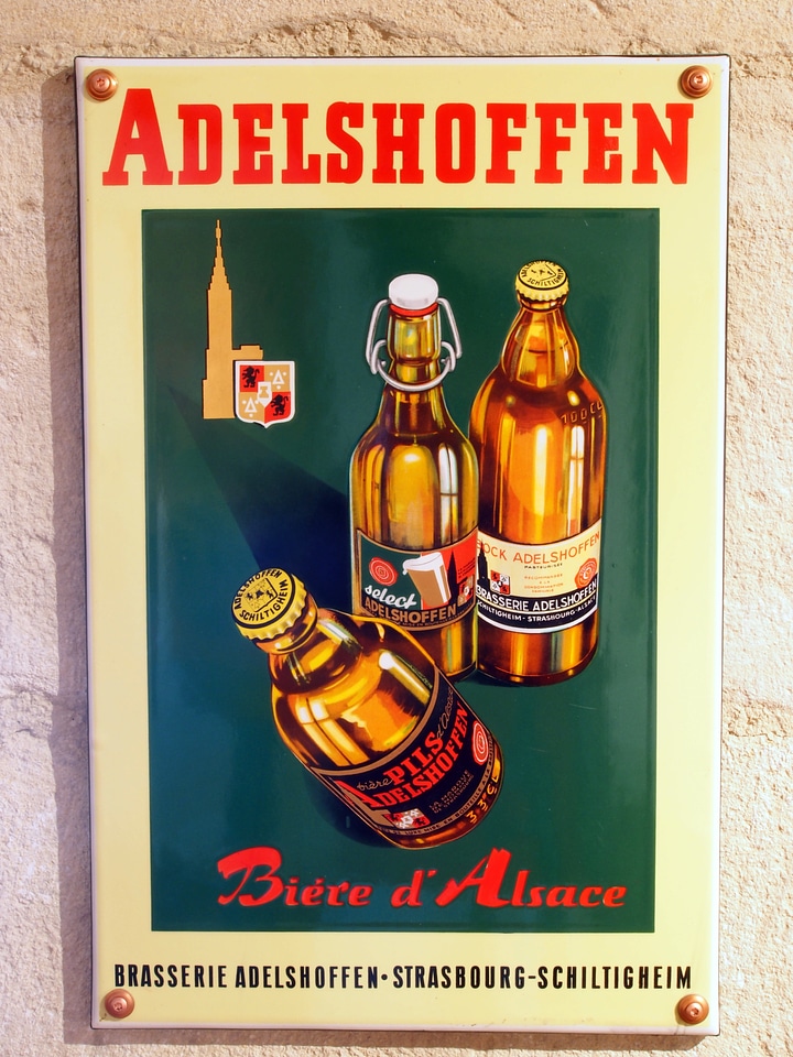 Signs enamel museum