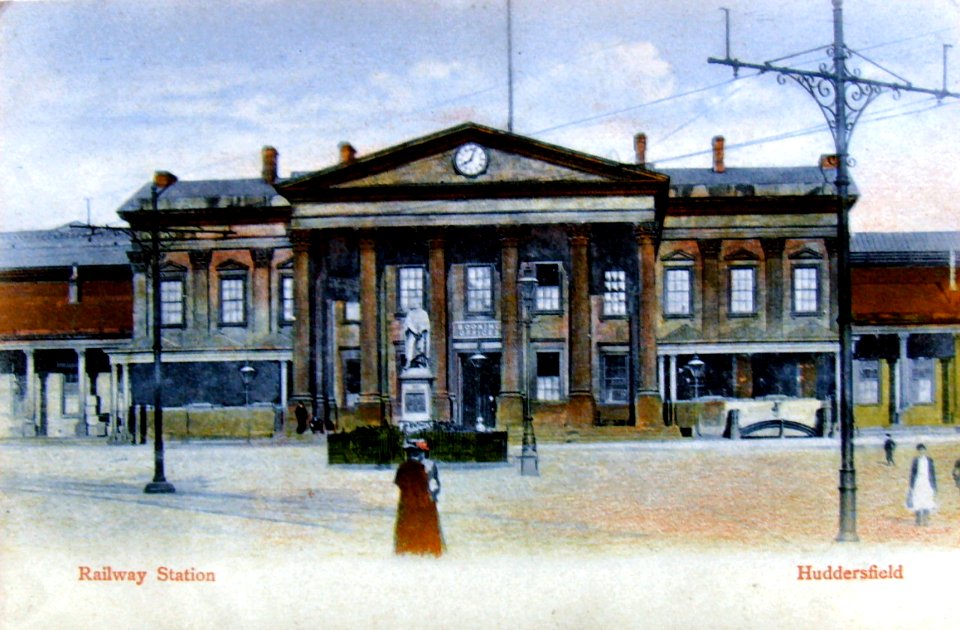 Milton Artlette series postcard of Huddersfield Railway Station (no. 120)