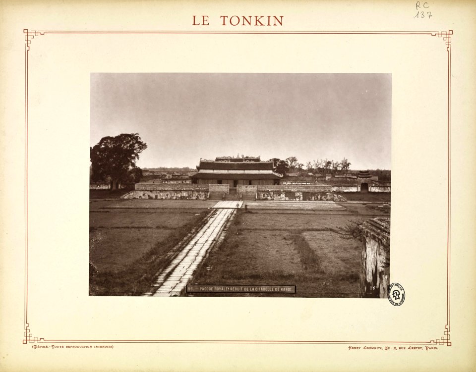 LE TONKIN (1883-1886) by Dr. Hocquard (49) - Điện Kính Thiên