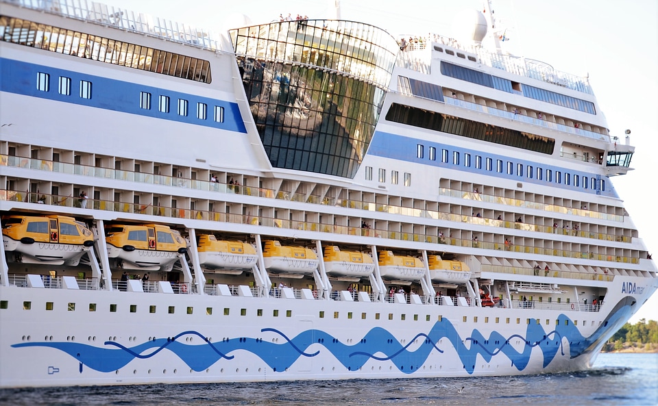 Ocean tourism water