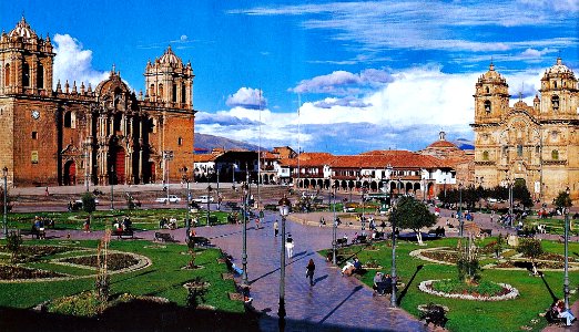 Plaza de Huacaypata, la Catedral y la Compañía, Cusco, Perú photo