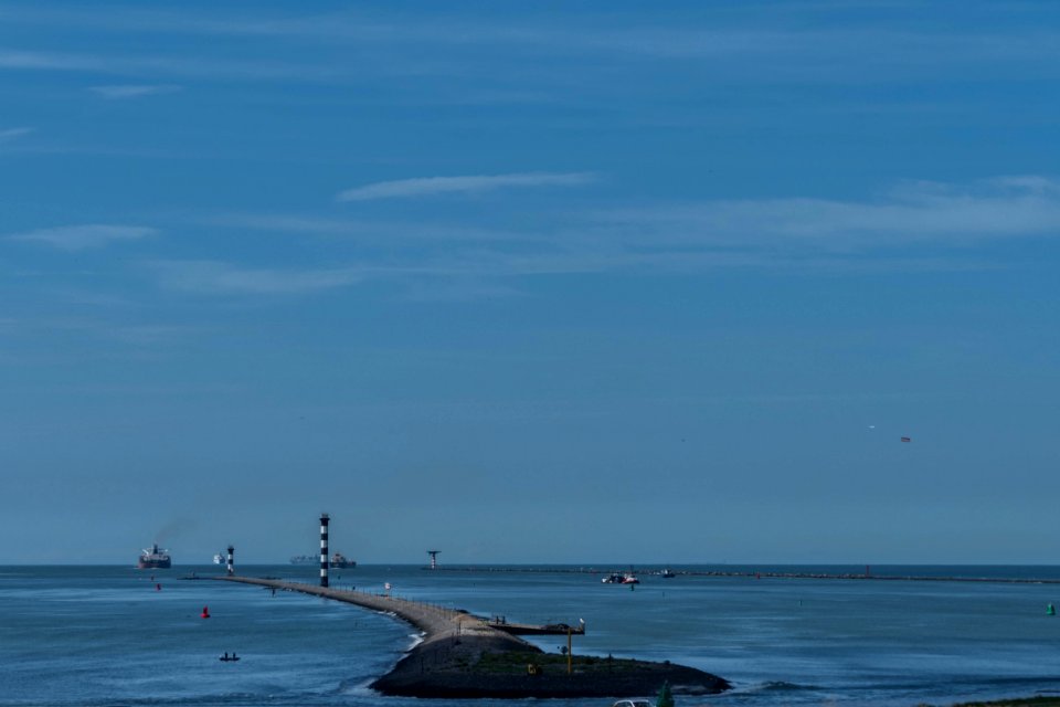 Island in the stream