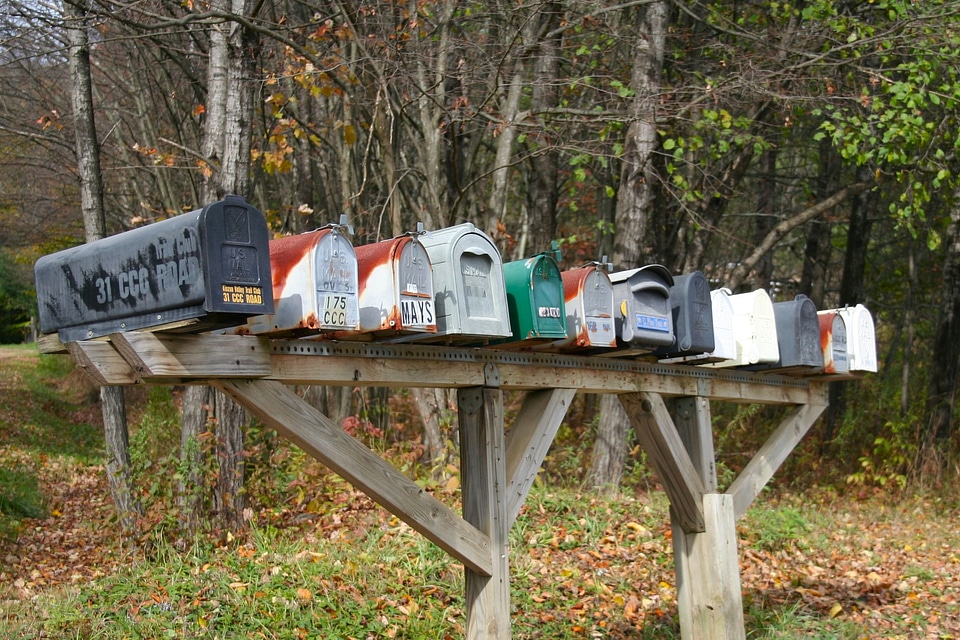 Mail post shipment