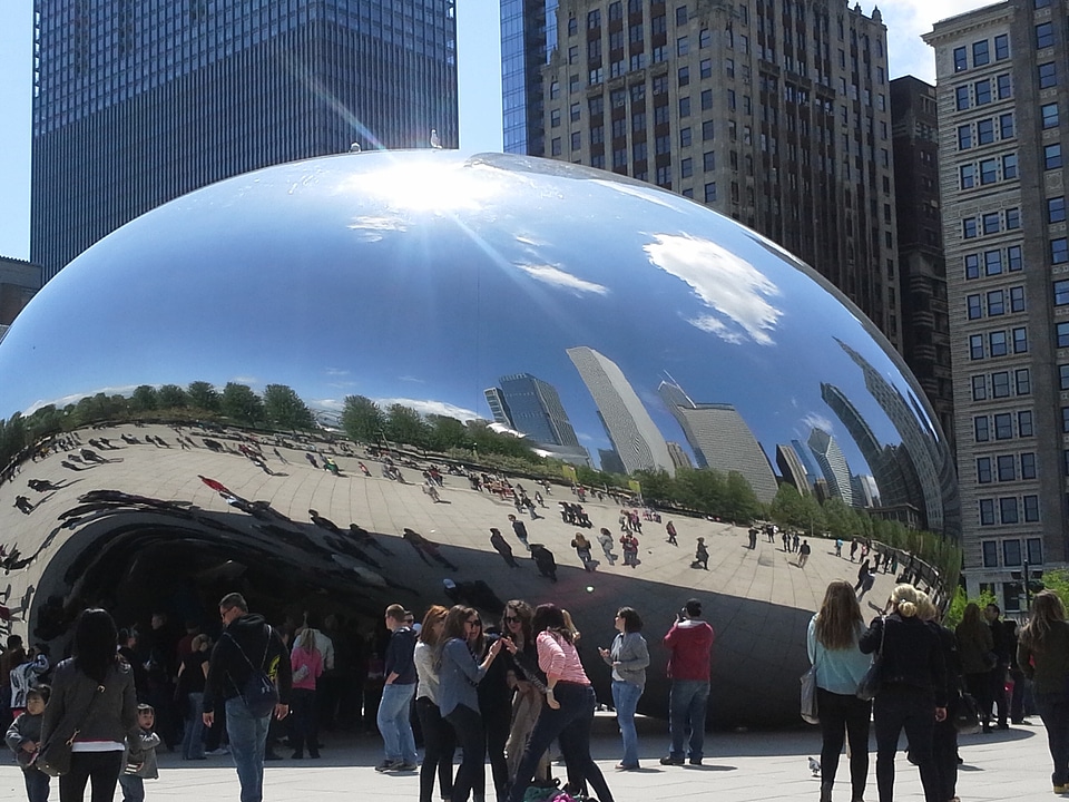 Sculpture millennium bean