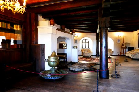 Castelul Bran: Biblioteca si Sala de musica photo