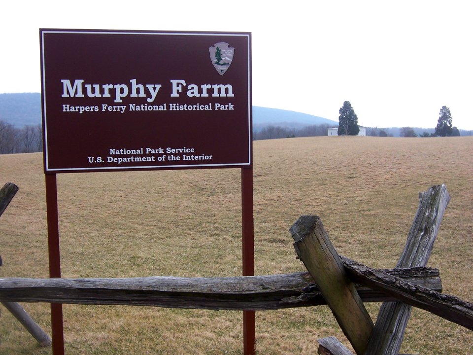 Murphy Farm, Facility Identification Sign