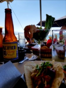 Tacos de camarones al pastor.