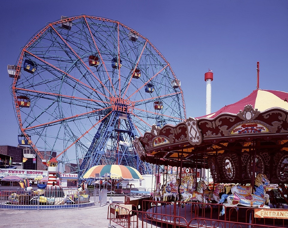 Amusement park ride kids