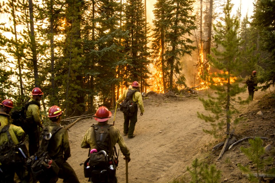 Devils Canyon Hand Crew 6