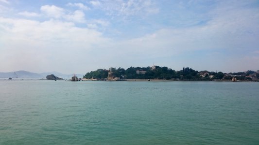 looking at gulangyu