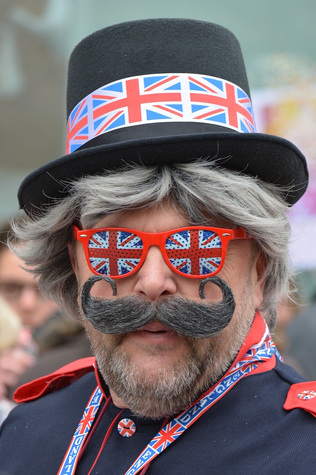United kingdom dress up england