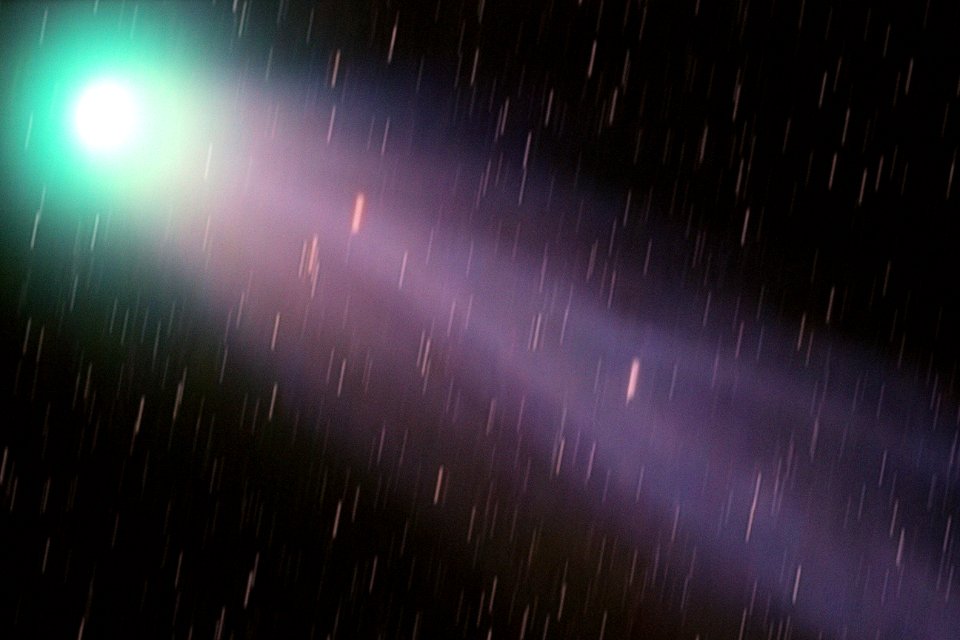 Comet Hyakutake C/1996 B2 on March 23, 1996