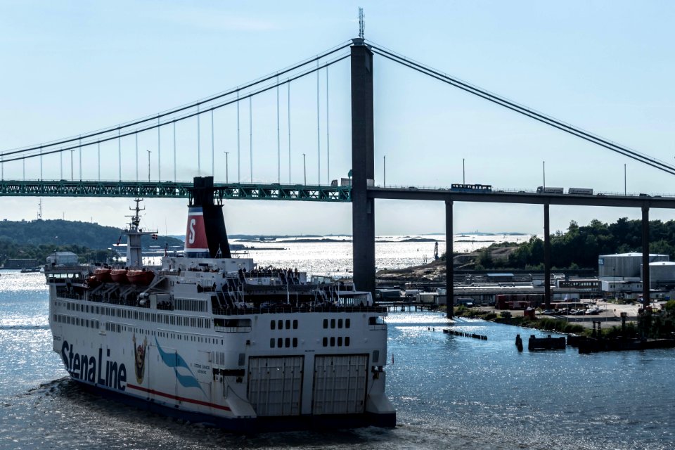 Stena Danica, Älvsborg Bridge, Gothenburg, Sweden photo