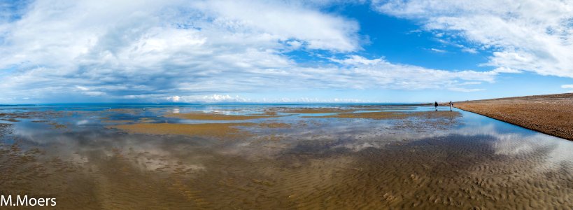 Low tide, Lydd-on-Sea, Romney Bay, Kent (UK) photo