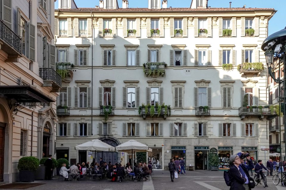 Visita a Palazzo Cisterna e Torino