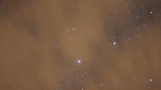 nuages de nuit a Montmerle