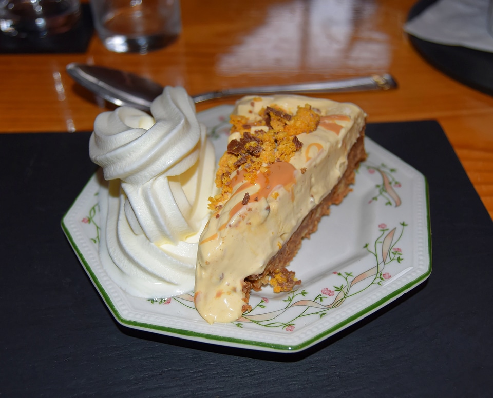 Dessert cake sweet