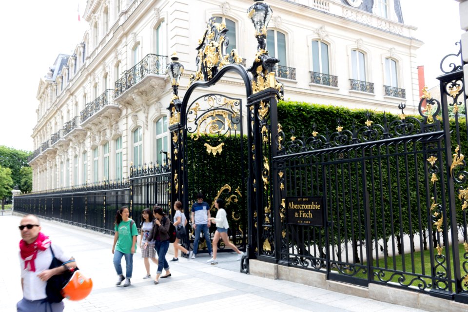 Palais Abercrombie & Fitch