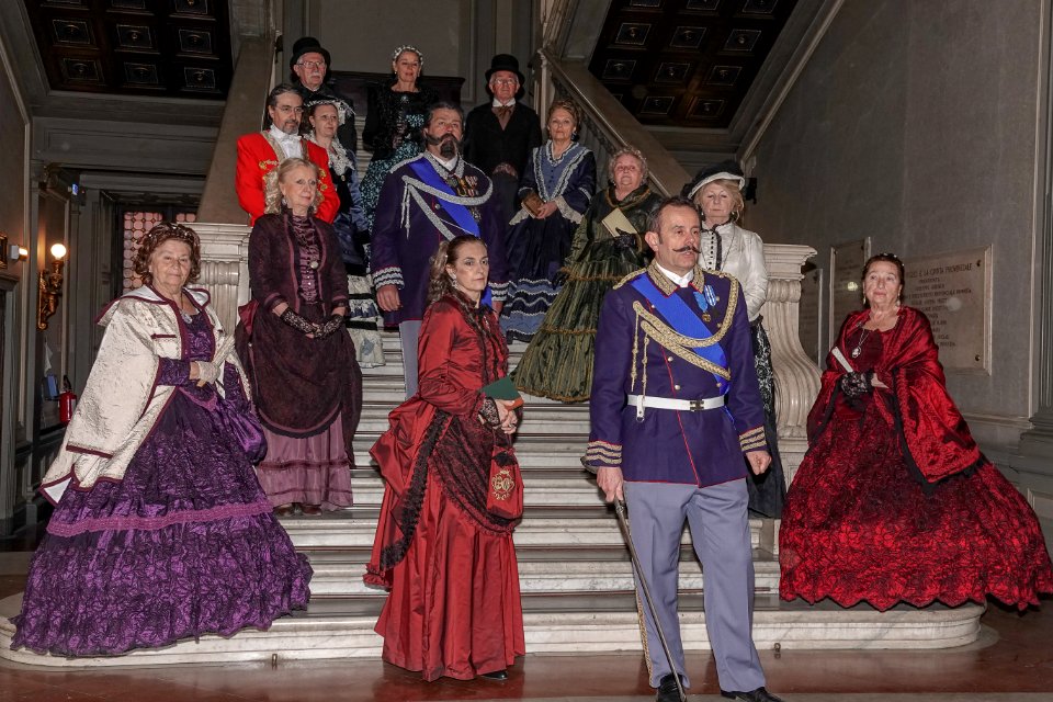 Visita a Palazzo Cisterna e Torino
