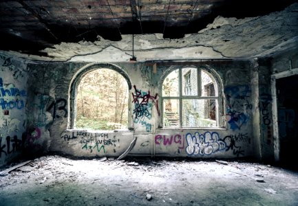 Verlassenes Kinderkrankenhaus Weißensee
