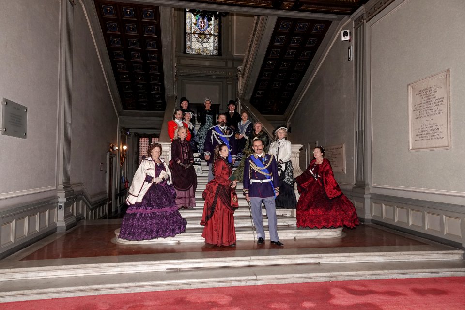 Visita a Palazzo Cisterna e Torino