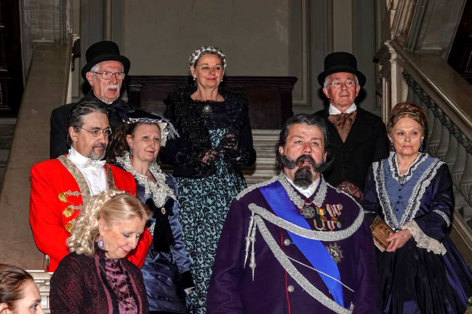 Visita a Palazzo Cisterna e Torino