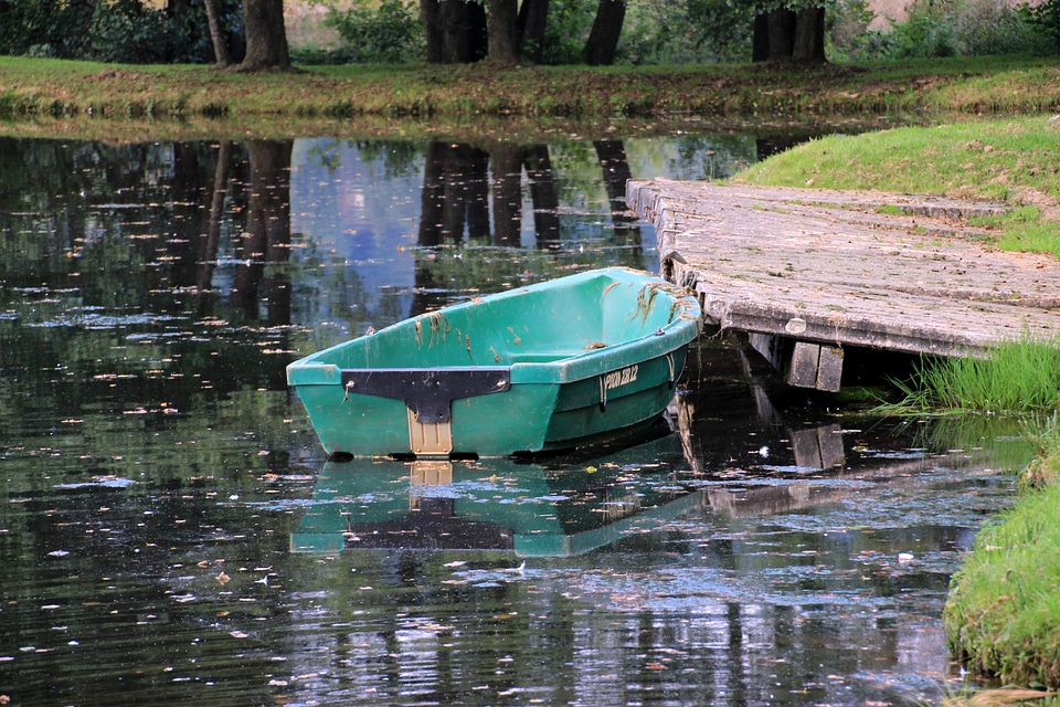 Water rest autumn